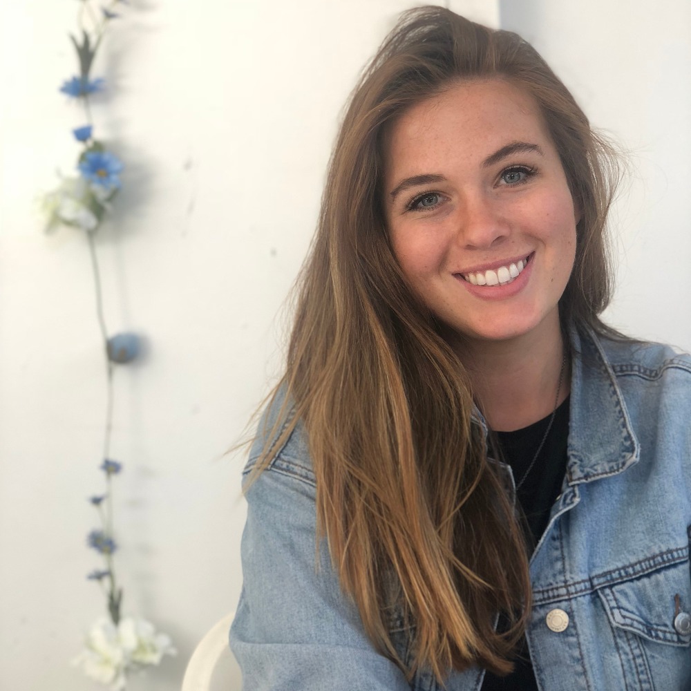 Meet your Posher, Alexandra